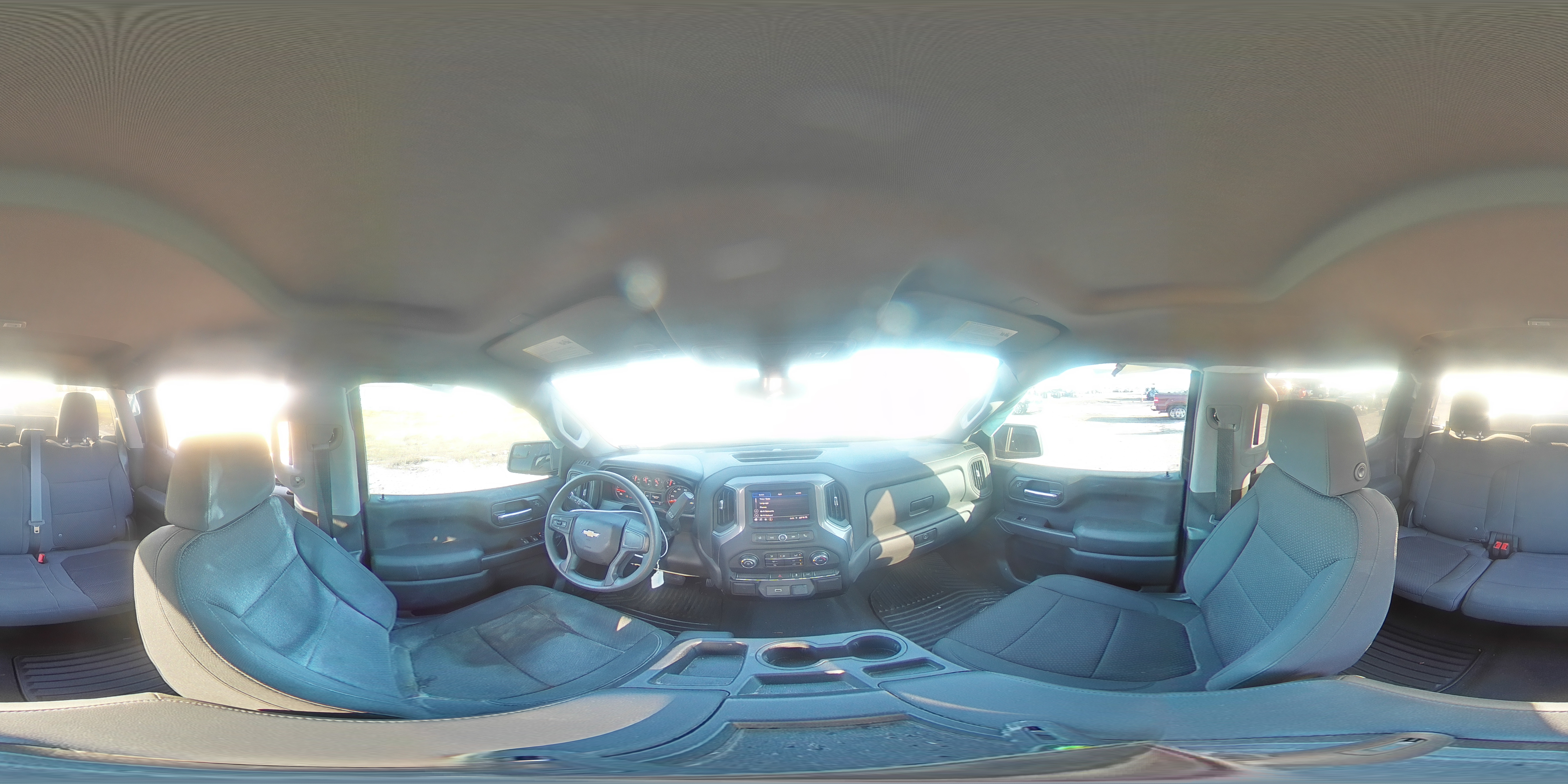 2020 Chevrolet Silverado - Image 13