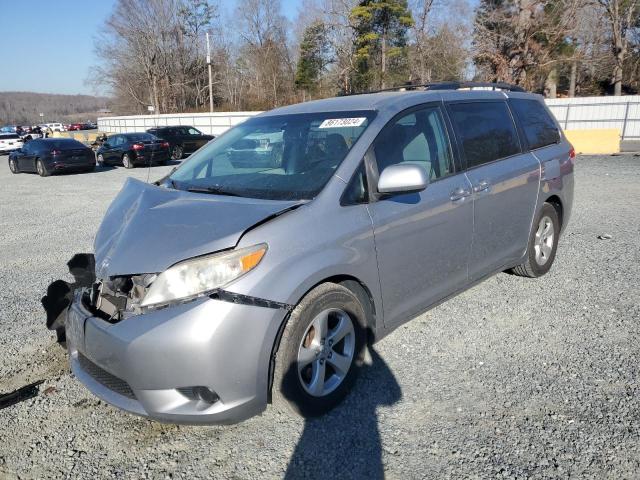 2012 Toyota Sienna Le