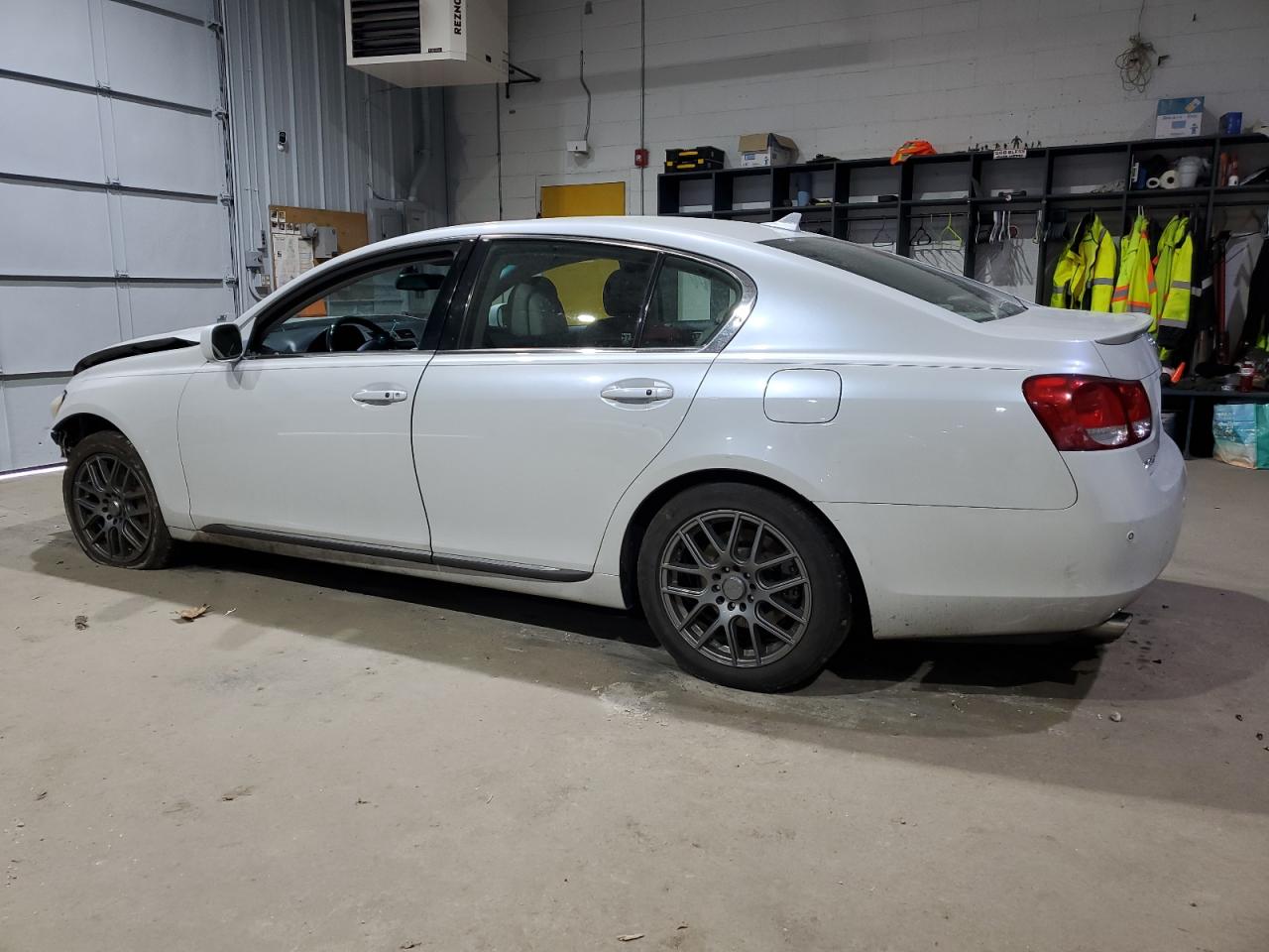 2007 Lexus GS - Image 2