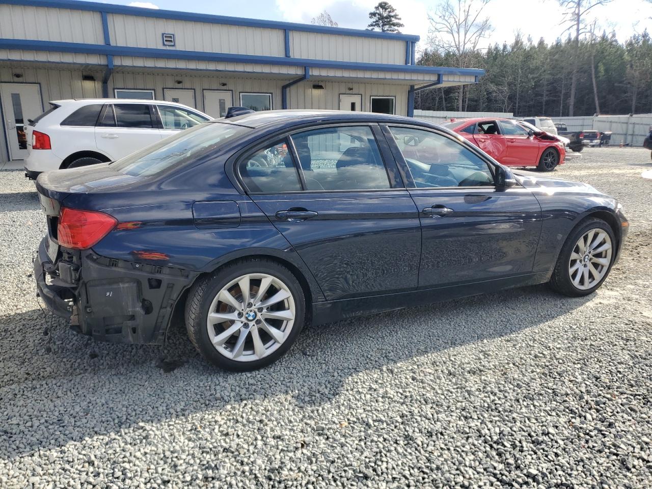 VIN WBA3B5C50DF590955 2013 BMW 3 SERIES no.3