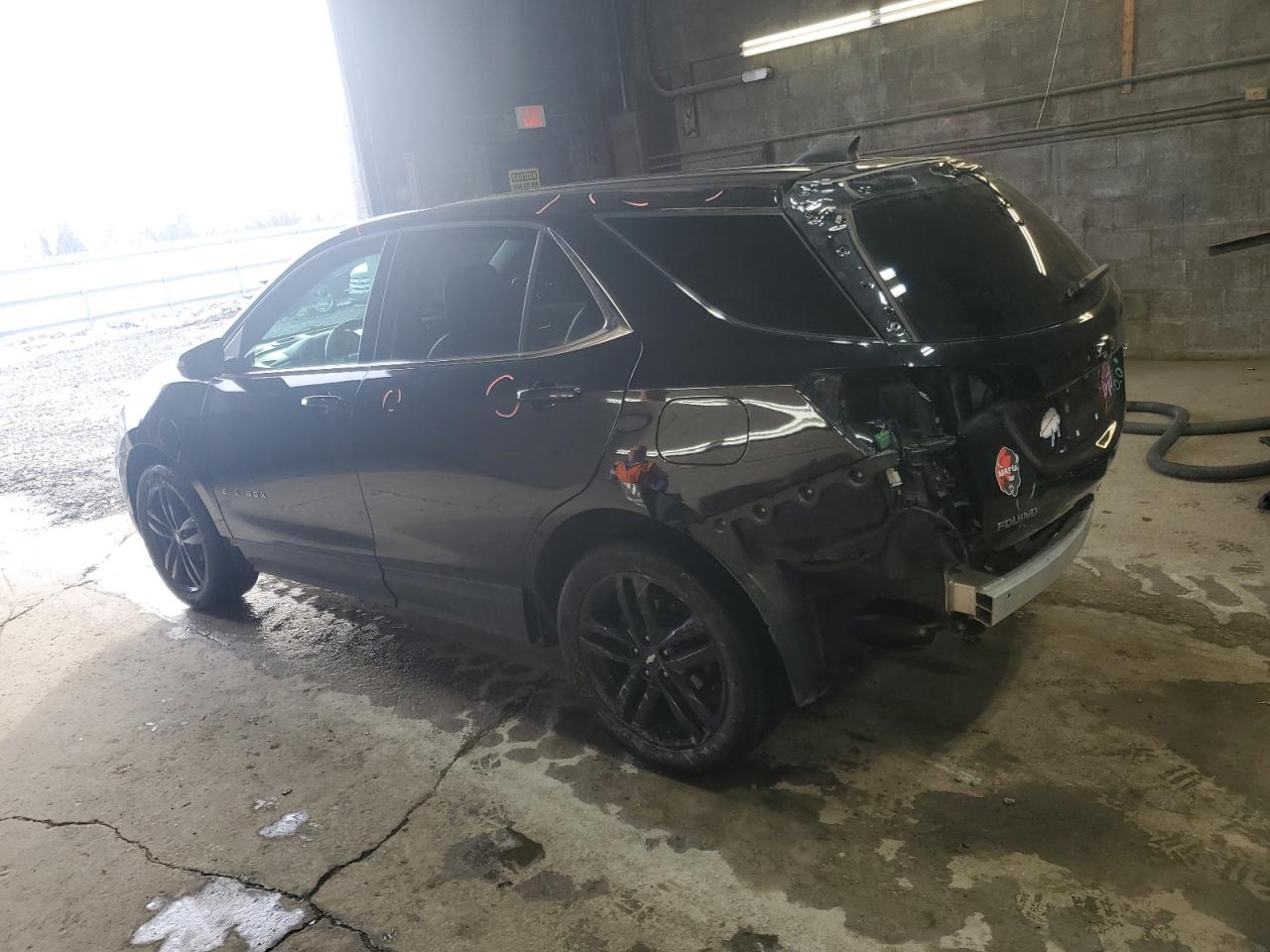 2020 Chevrolet Equinox - Image 2