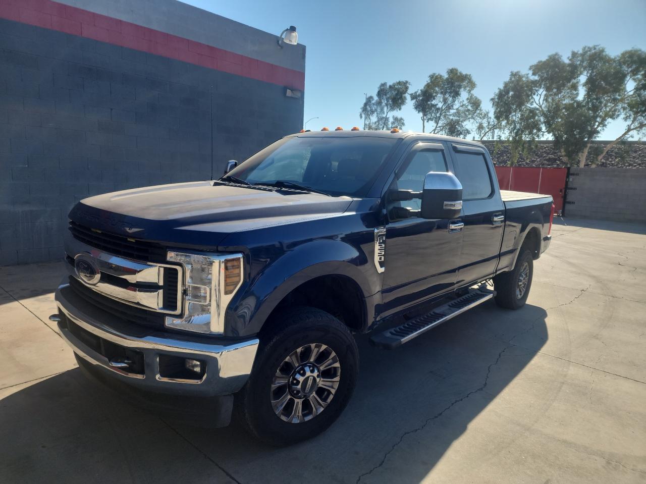 2018 Ford F250 - Image 2