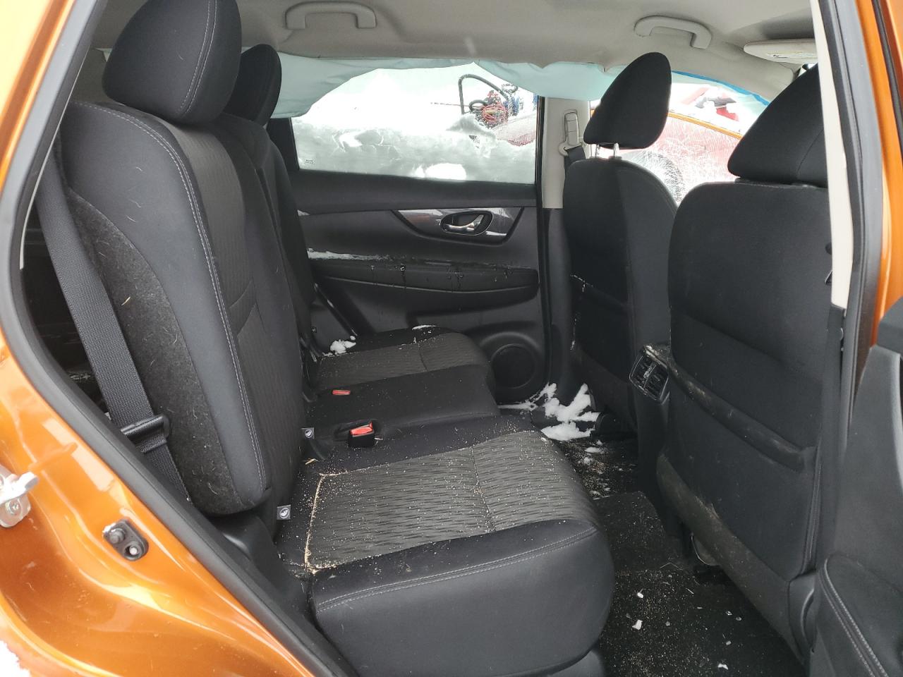 2019 Nissan Rogue - Image 11