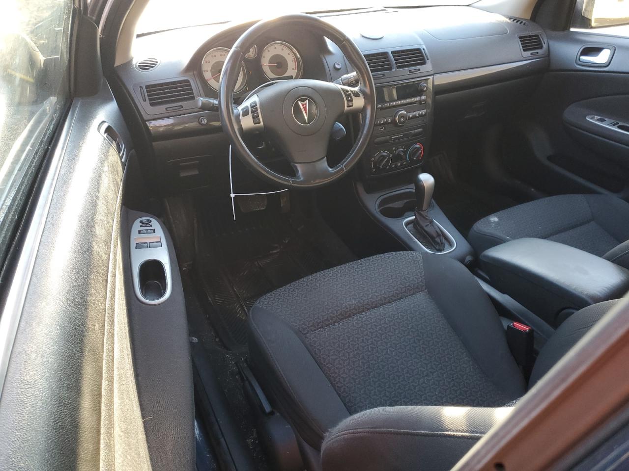 2009 Pontiac G5 - Image 8