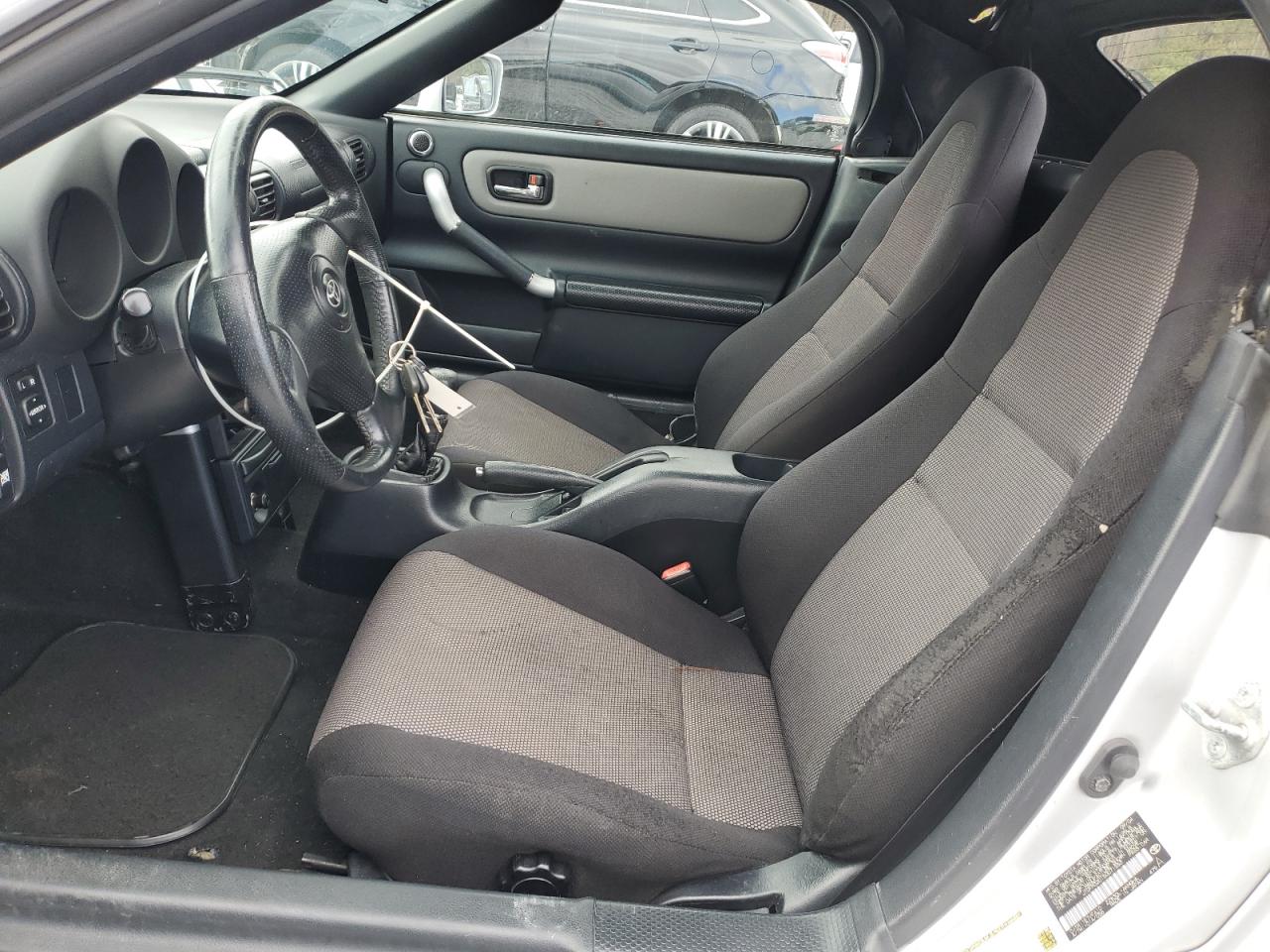 2005 Toyota MR2 - Image 7