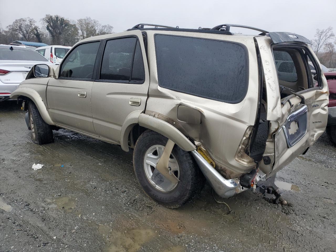 2002 Toyota 4Runner - Image 2