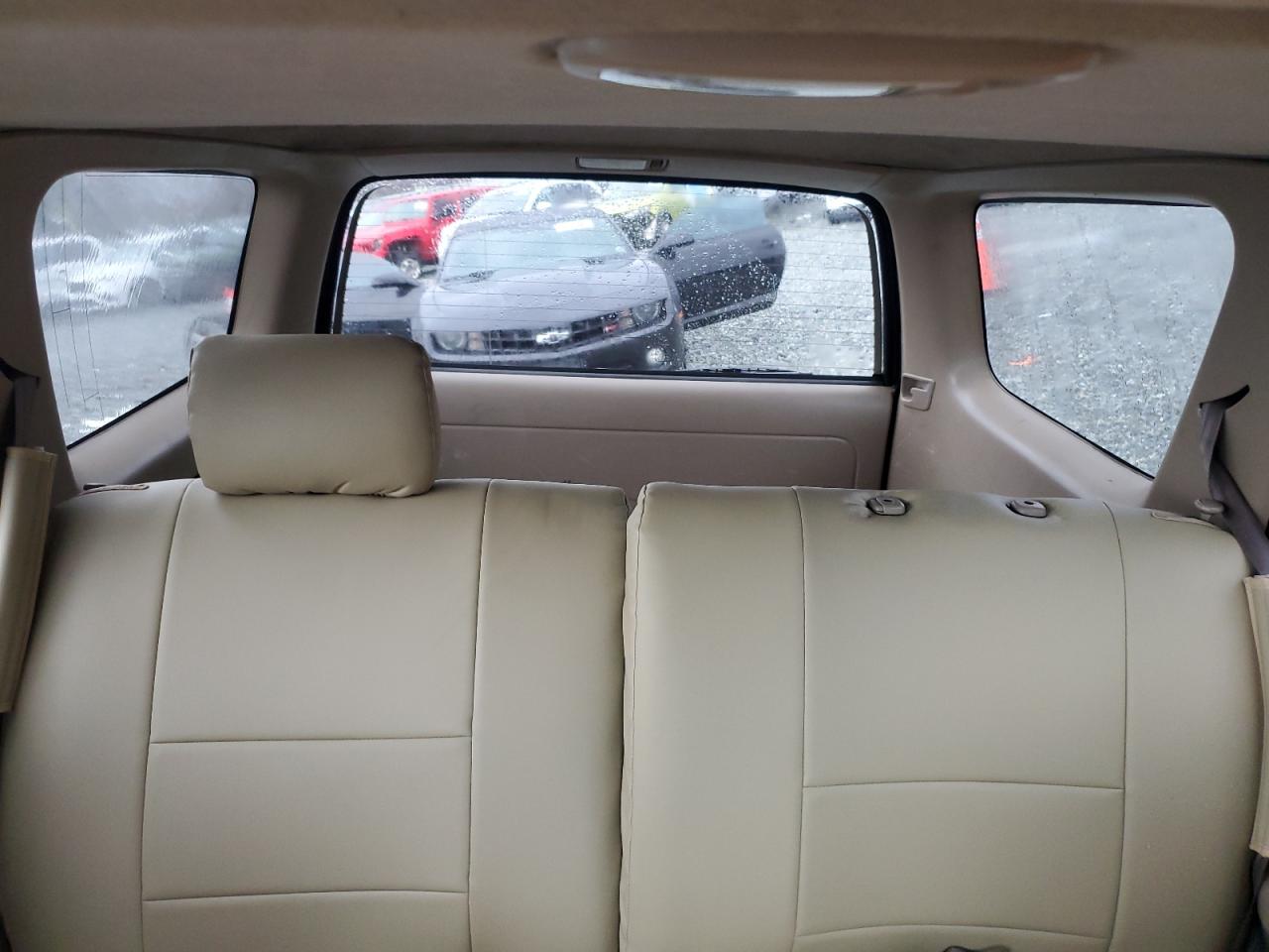 2002 Toyota 4Runner - Image 10