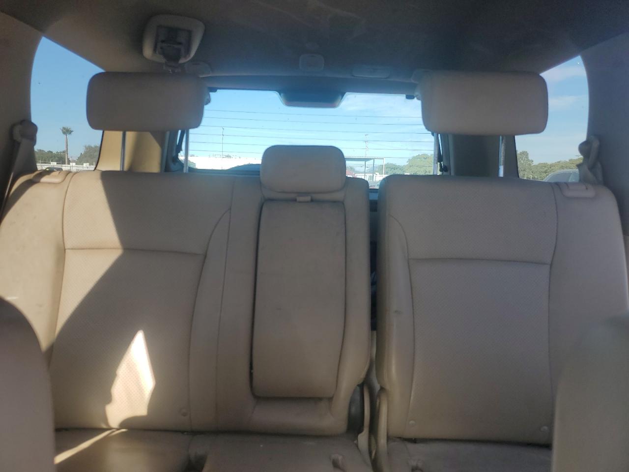 2005 Honda CR-V - Image 10