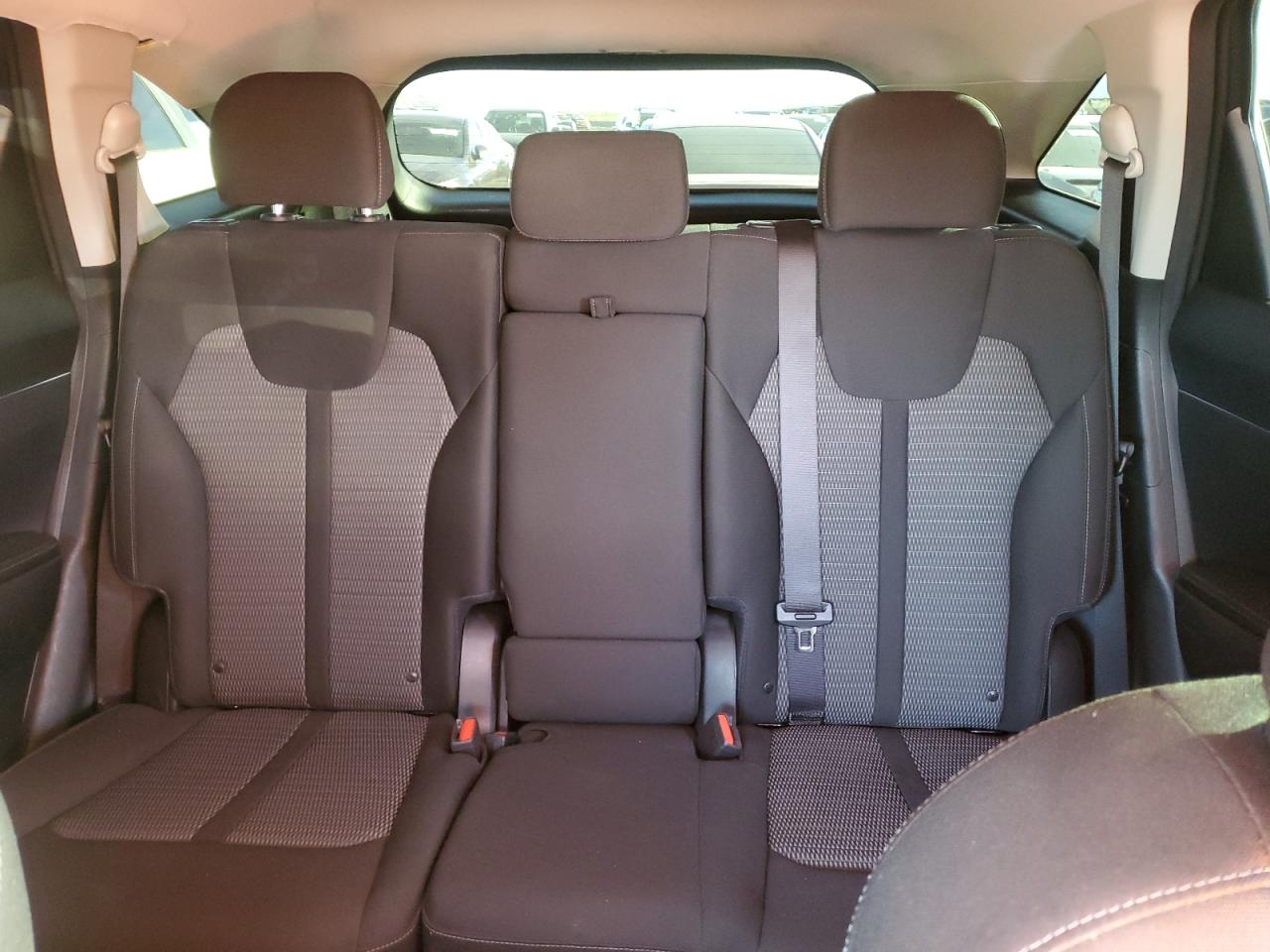2023 Kia Sorento - Image 10