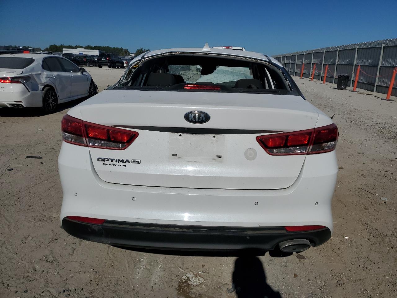 2018 Kia Optima - Image 6