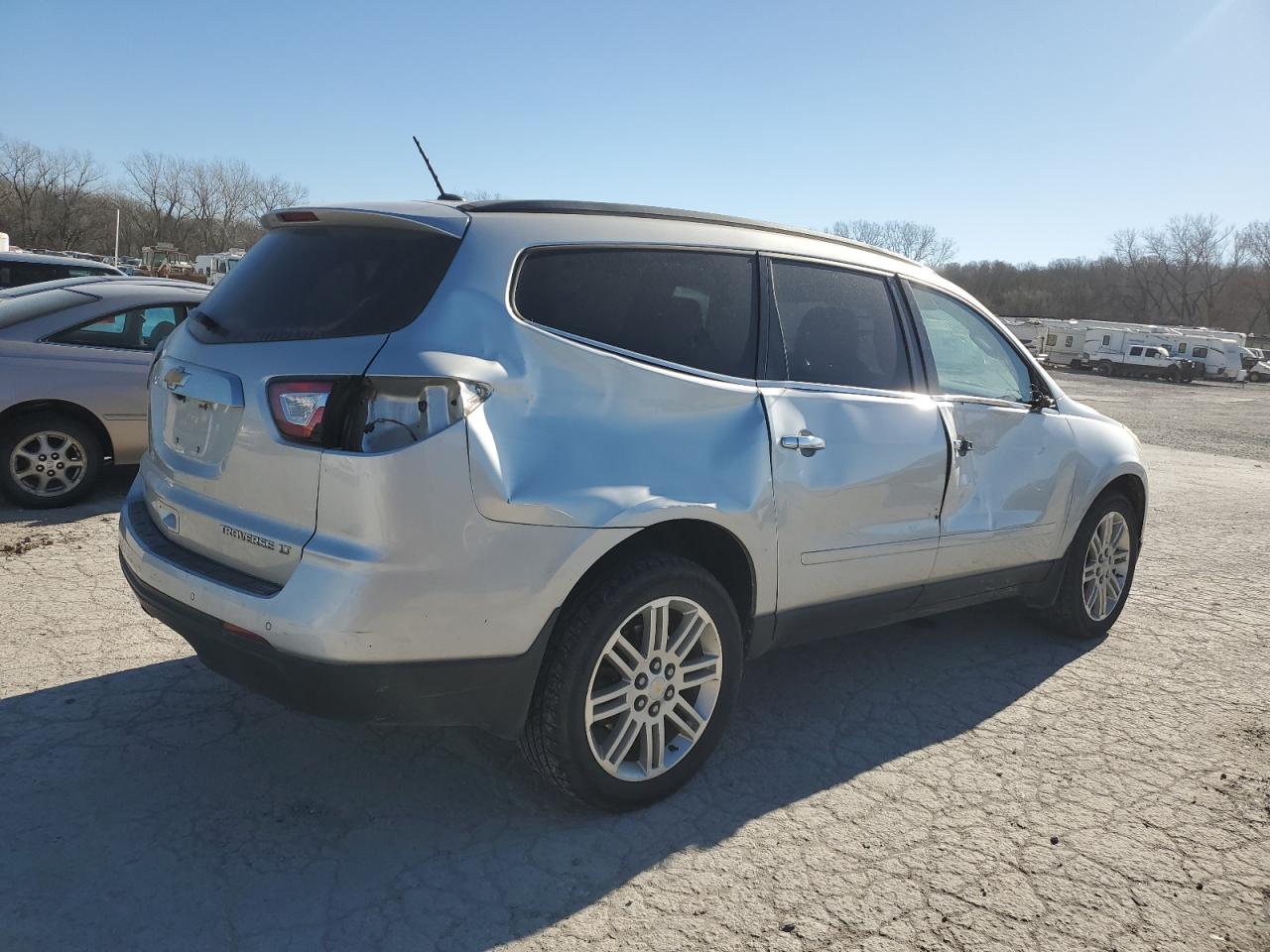2015 Chevrolet Traverse - Image 3