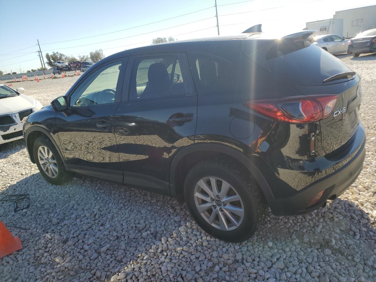 2016 Mazda CX-5 - Image 2