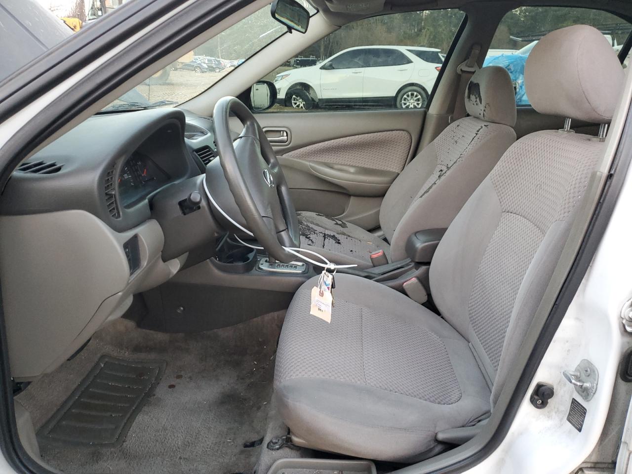 2005 Nissan Sentra - Image 7