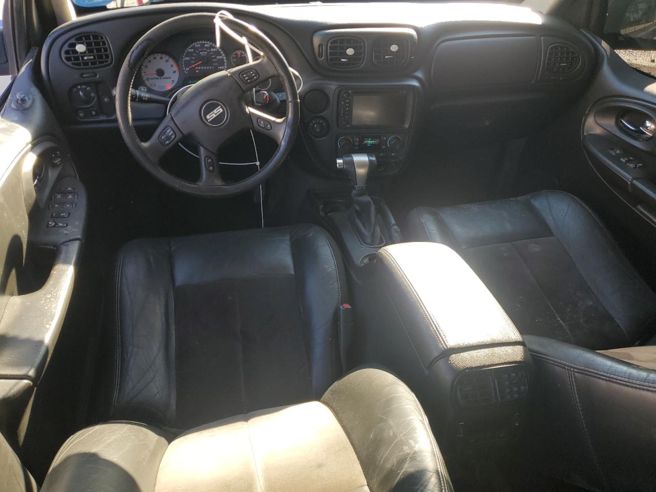 2006 Chevrolet TrailBlazer - Image 8