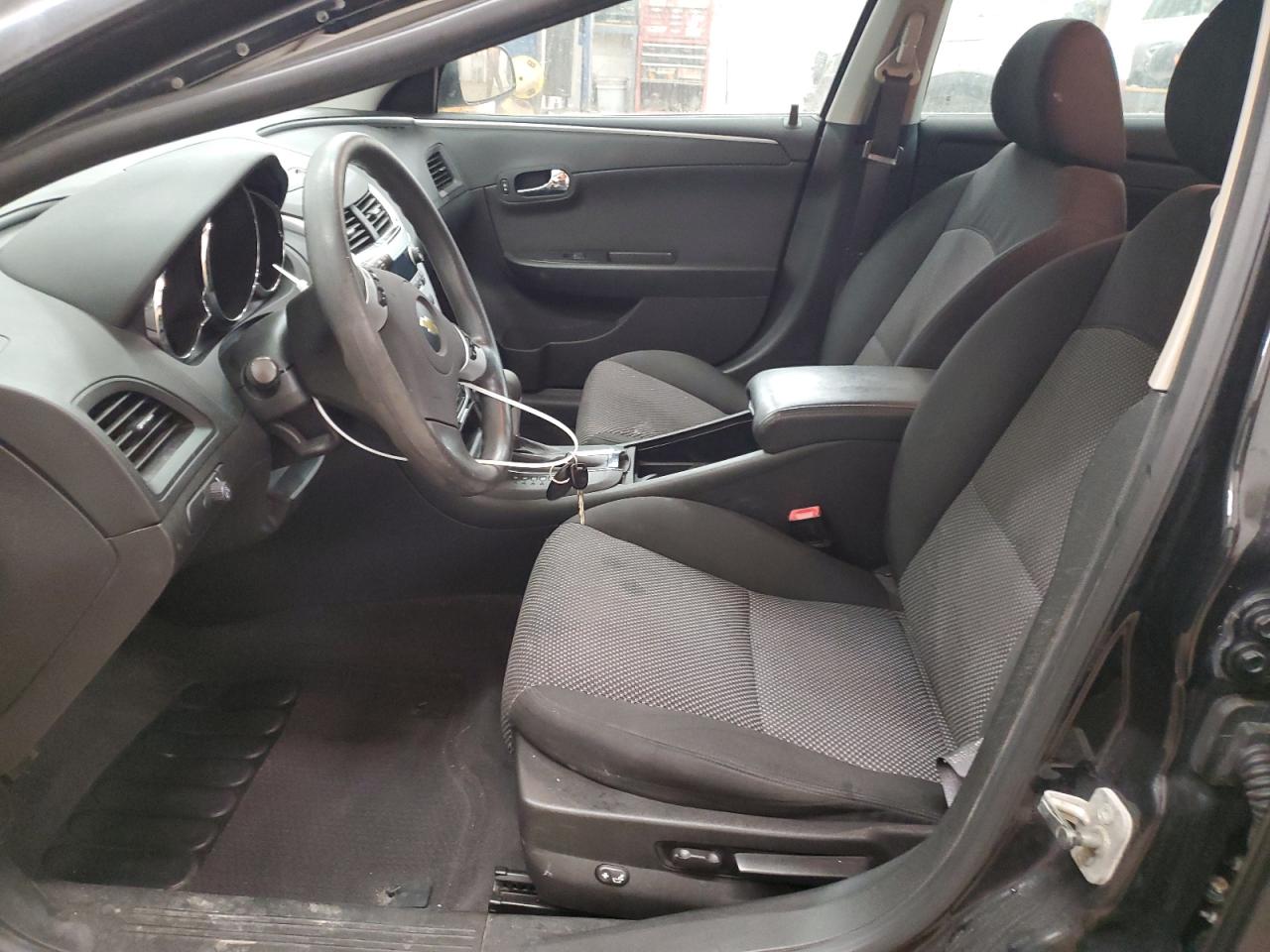 2012 Chevrolet Malibu - Image 7