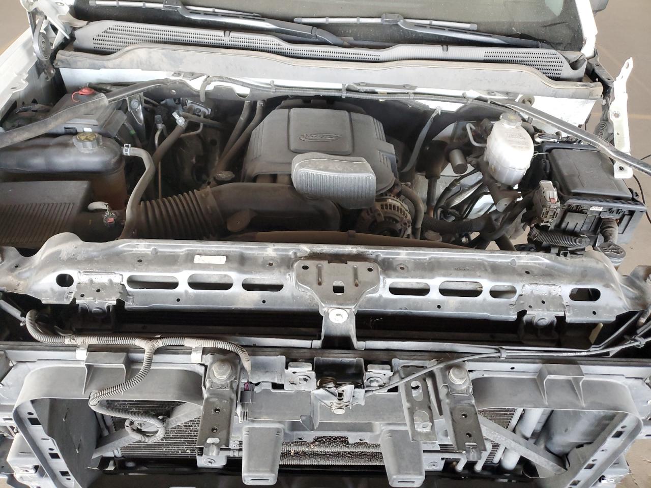 2019 Chevrolet Silverado - Image 11