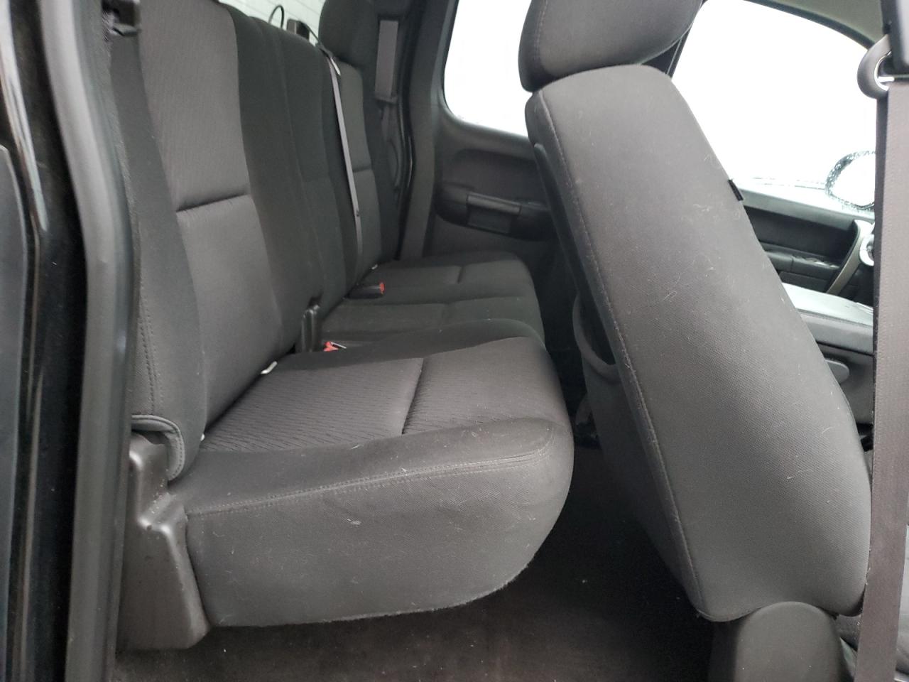 2012 Chevrolet Silverado - Image 10