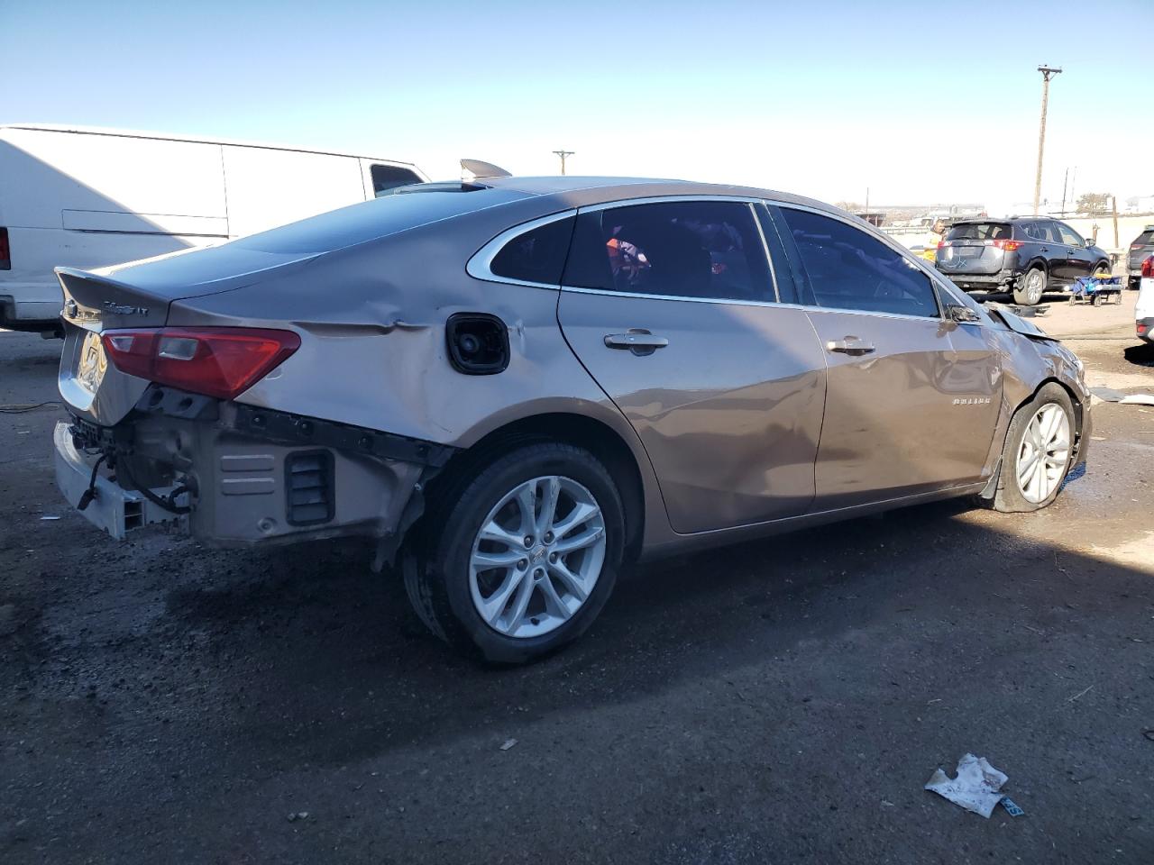 VIN 1G1ZD5ST4JF223391 2018 CHEVROLET MALIBU no.3