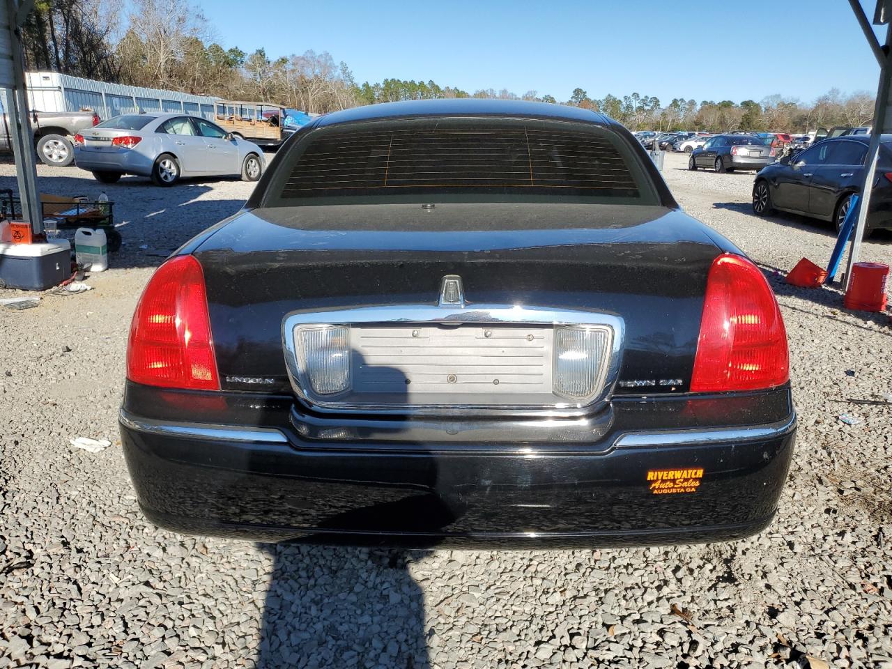 2006 Lincoln Town Car - Image 6