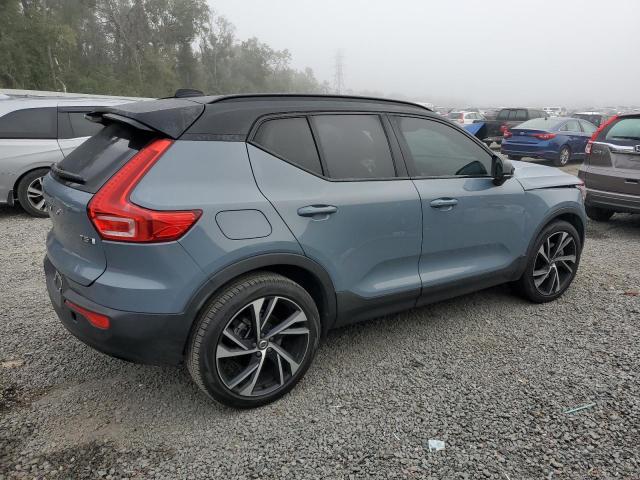  VOLVO XC40 2021 Синий