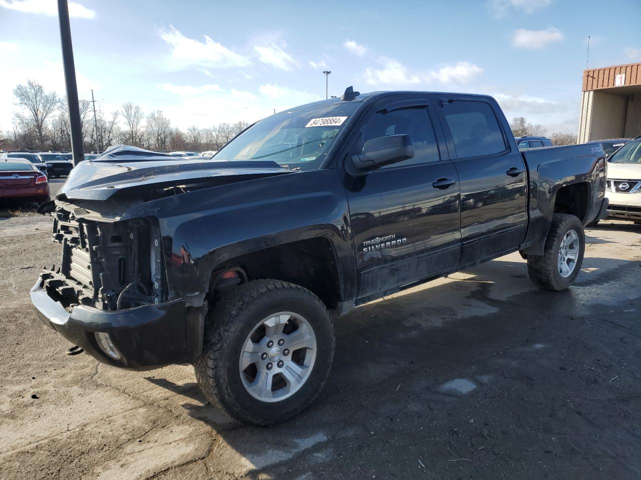 2017 Chevrolet Silverado K1500 Lt for Sale in Fort Wayne, IN - Front End
