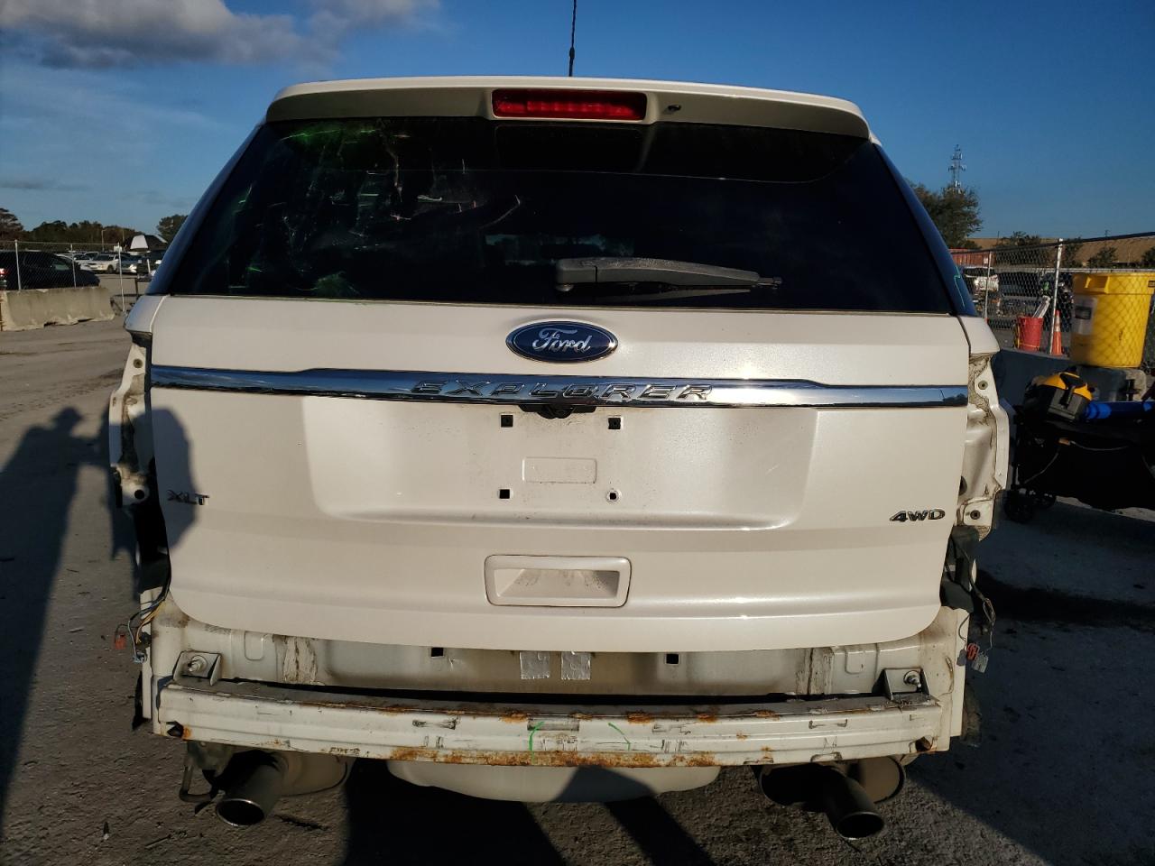 2012 Ford Explorer - Image 6