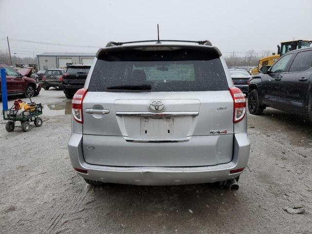  TOYOTA RAV4 2012 Srebrny