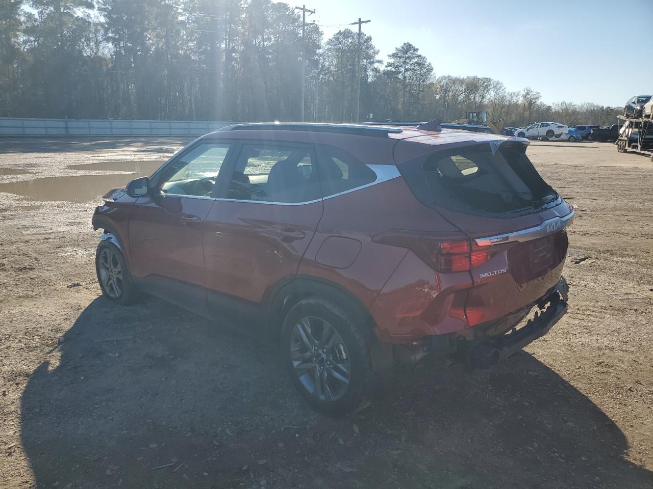 2023 Kia Seltos - Image 2