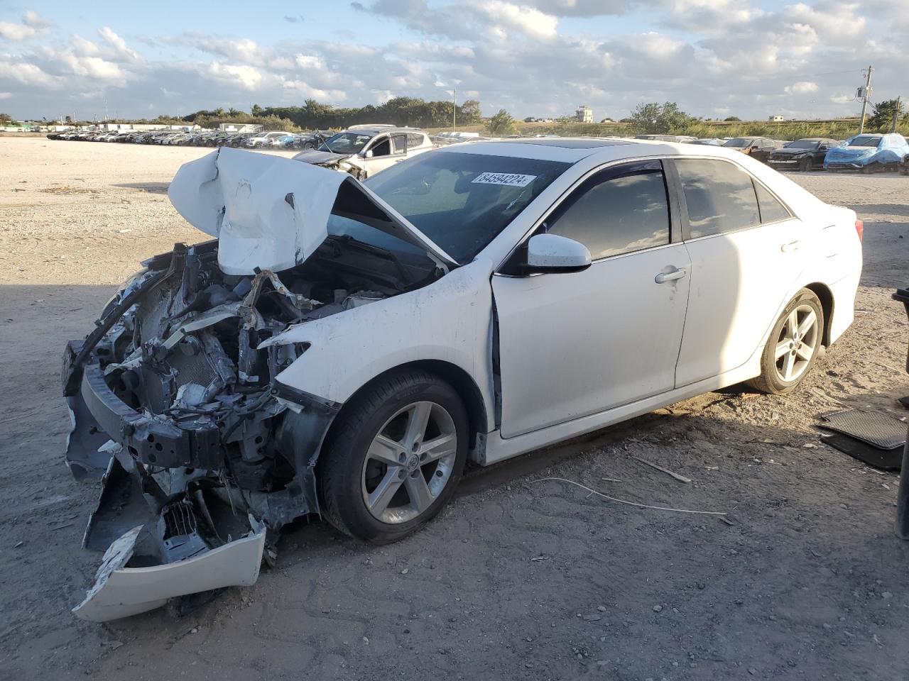 West Palm Beach, FL에서 판매 중인 2014 Toyota Camry L - Front End