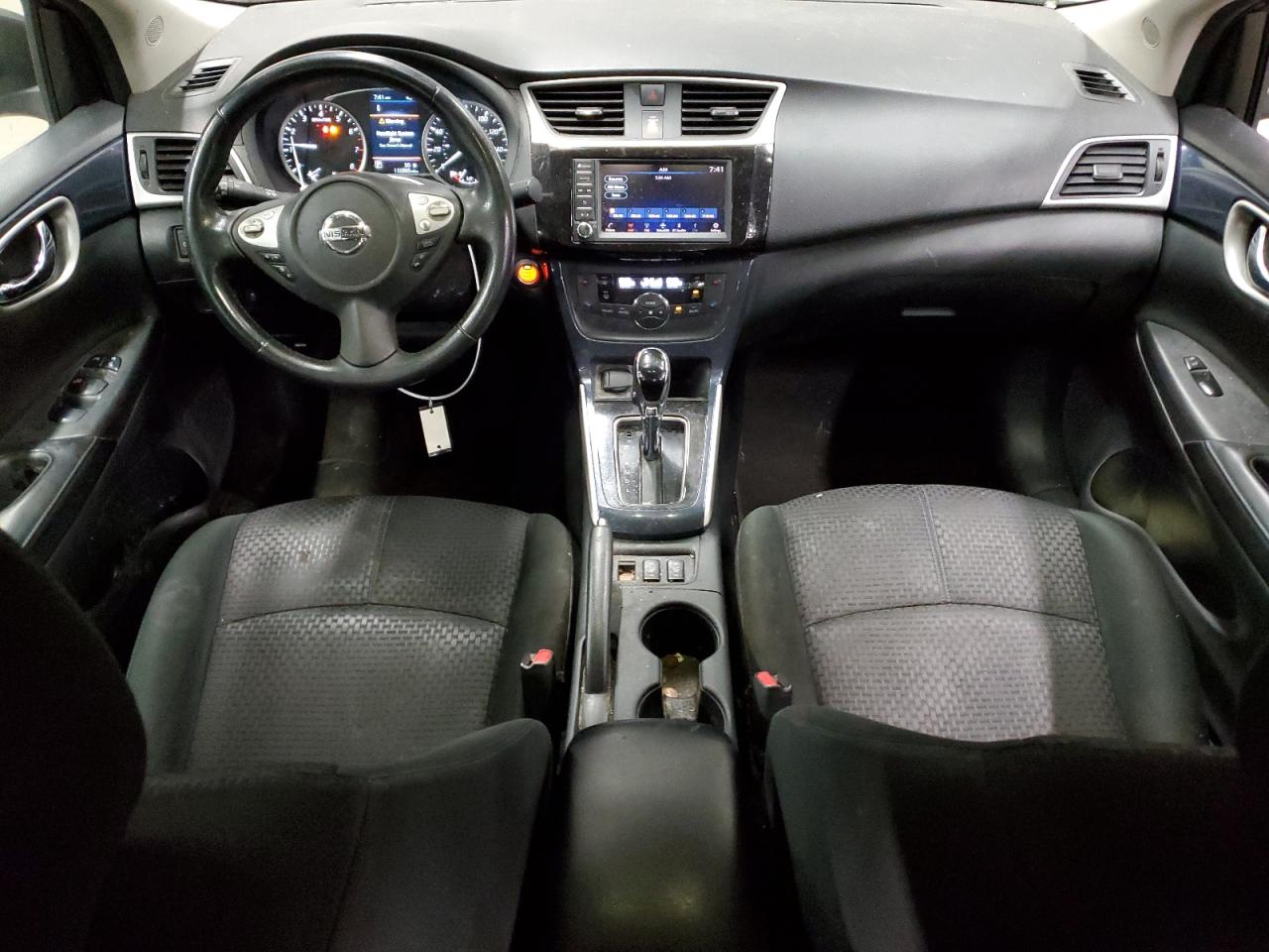 2019 Nissan Sentra - Image 8