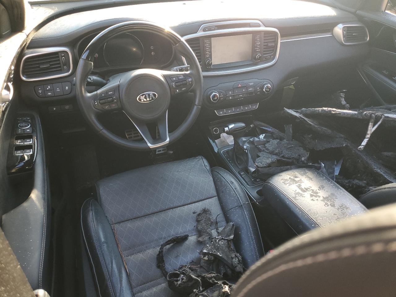 VIN 5XYPK4A55GG150748 2016 KIA SORENTO no.8