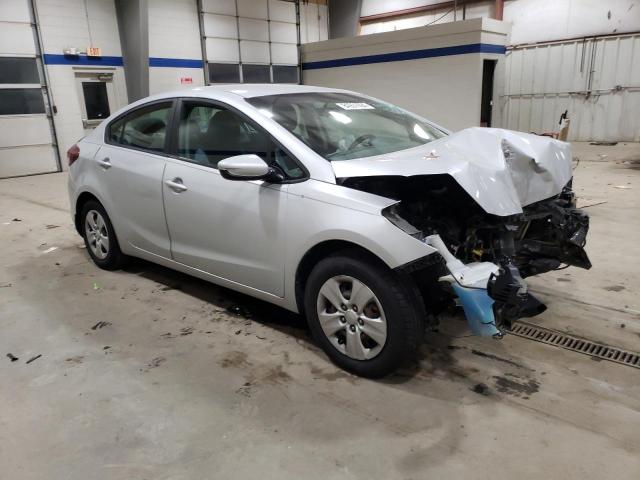  KIA FORTE 2017 Серебристый