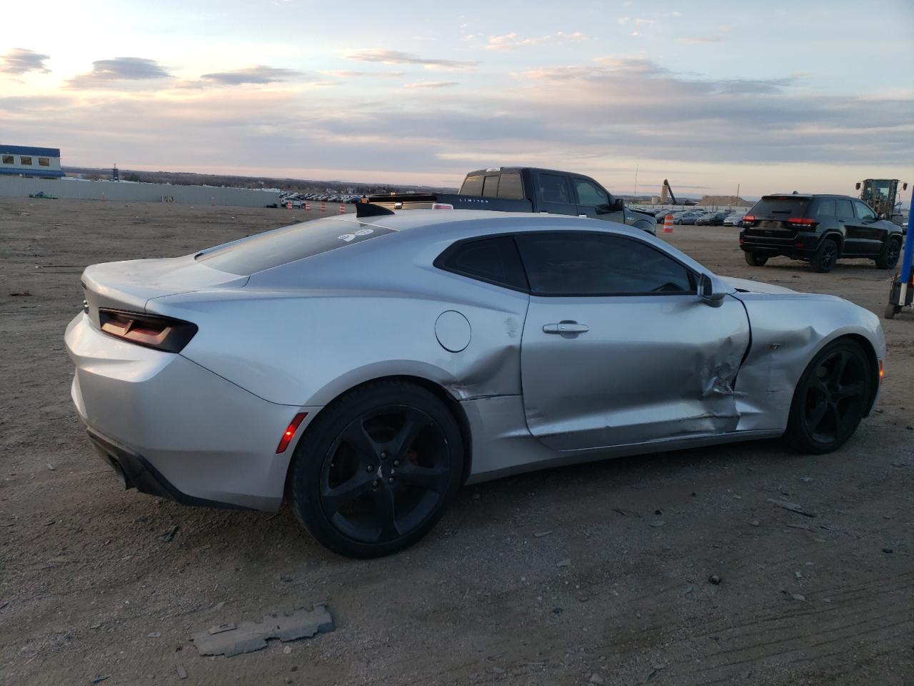 2016 Chevrolet Camaro - Image 3