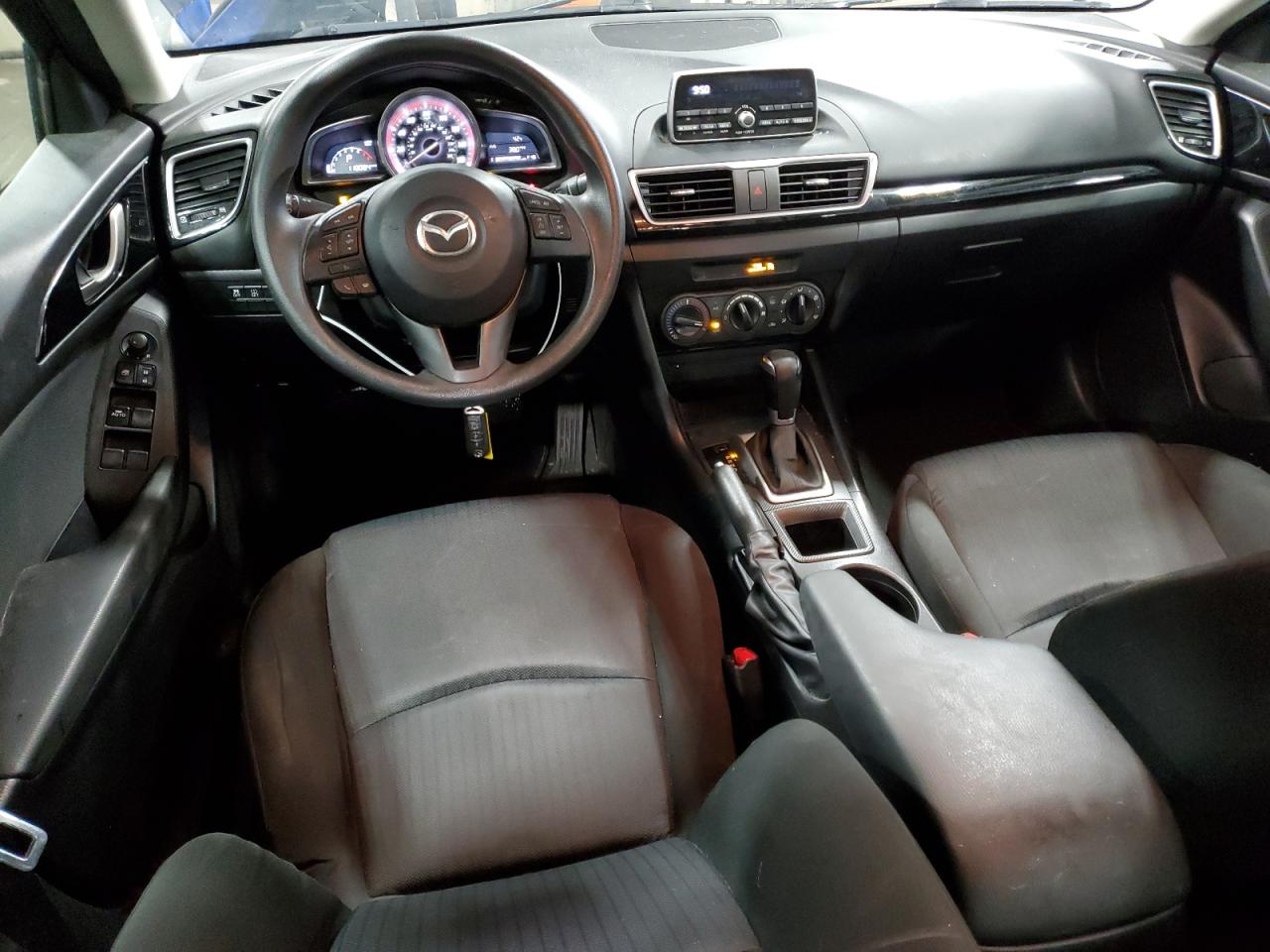 2014 Mazda 3 - Image 8