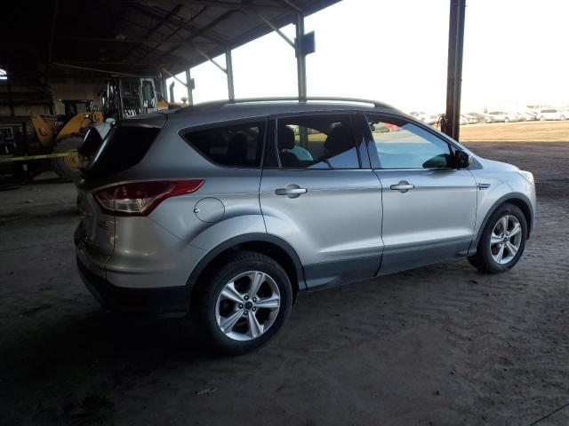 Паркетники FORD ESCAPE 2015 Серебристый