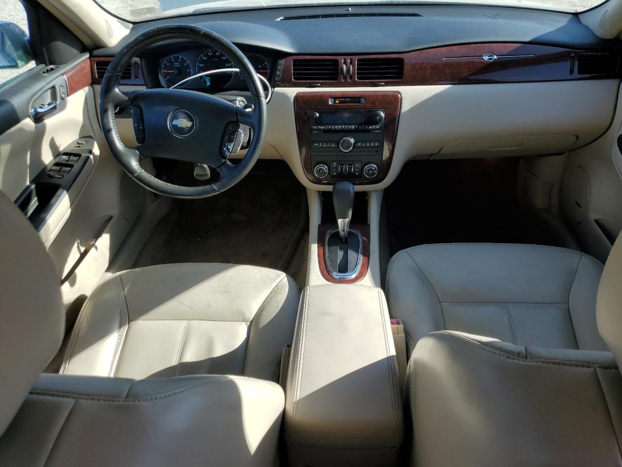 2009 Chevrolet Impala - Image 8