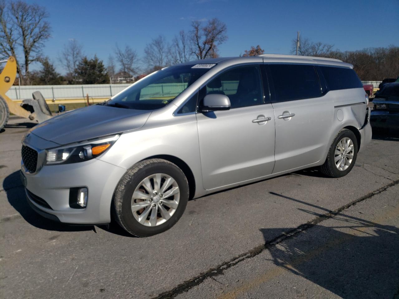 2016 Kia Sedona - Image 1
