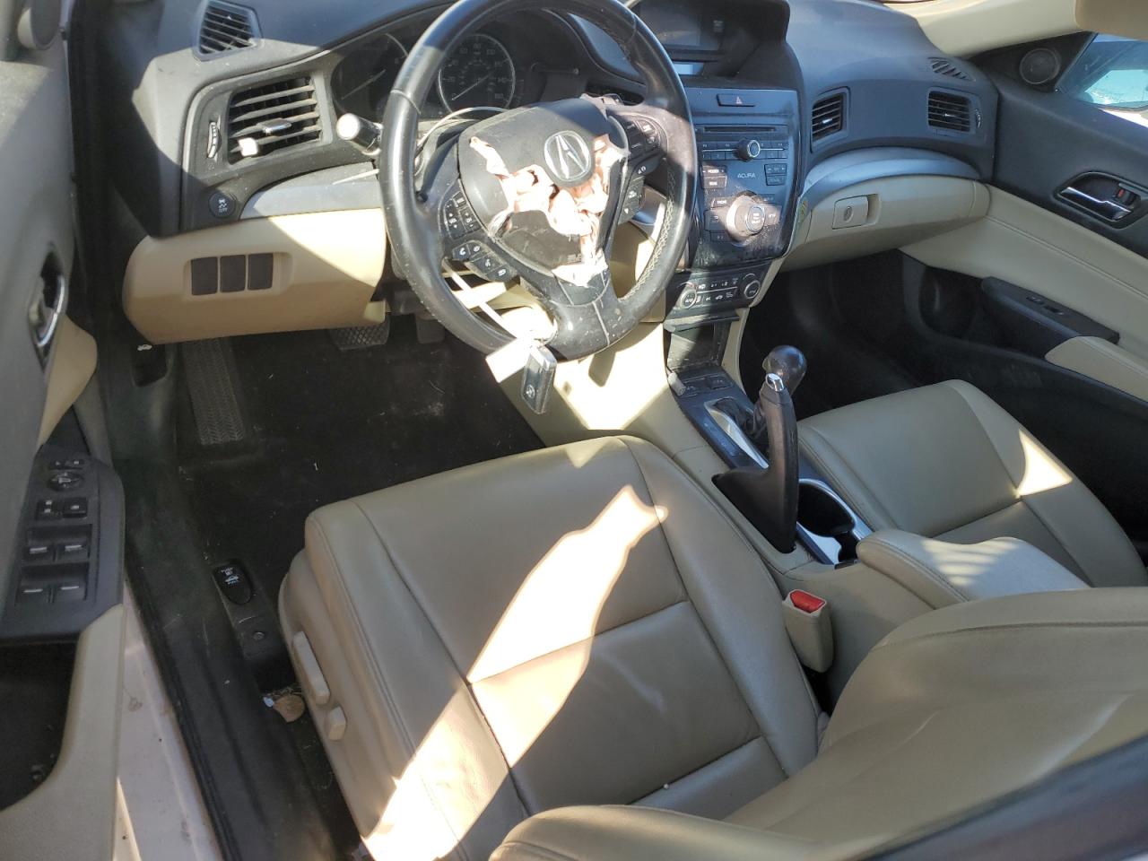 2017 Acura ILX - Image 8