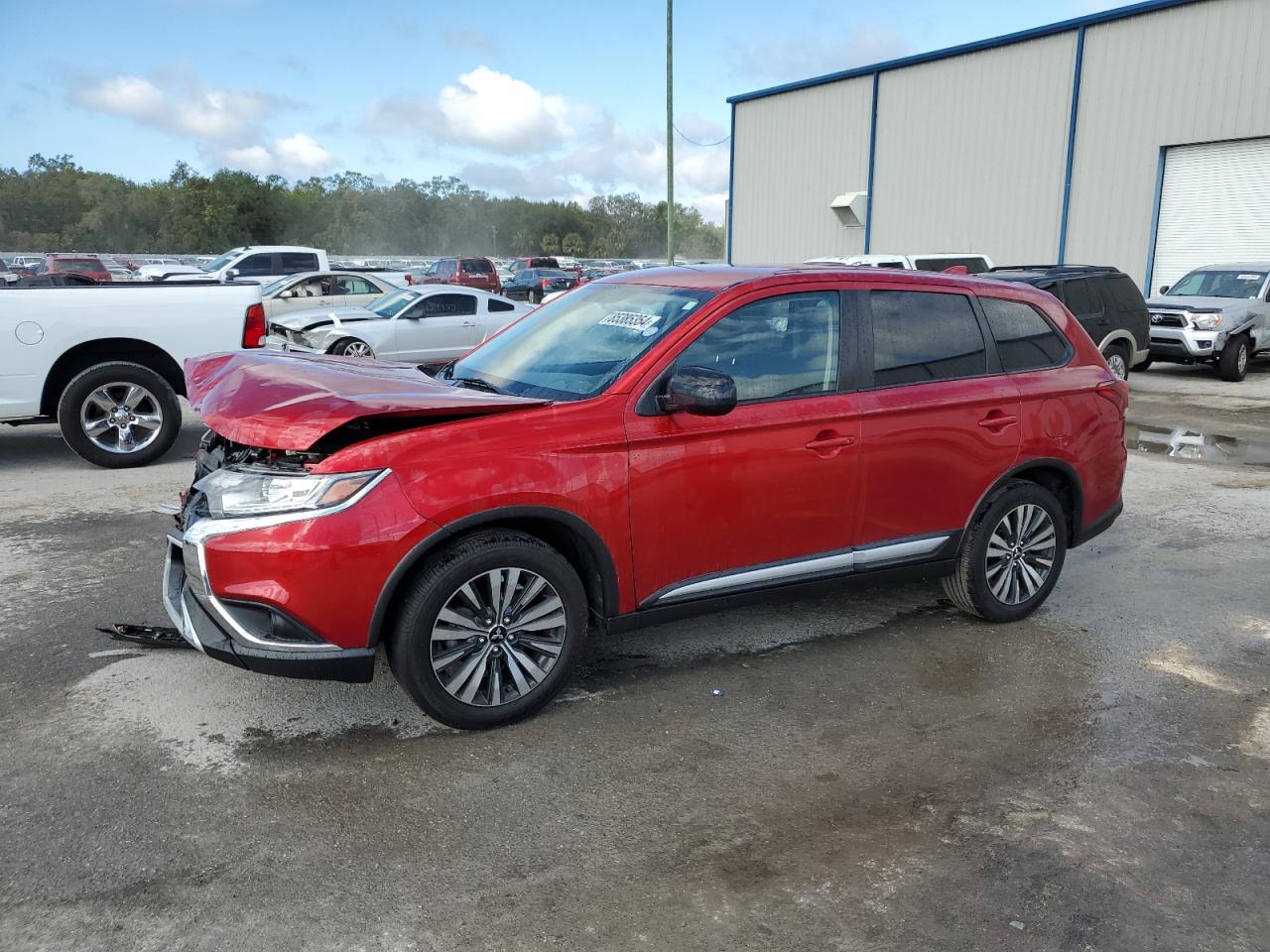 2020 Mitsubishi Outlander - Image 1