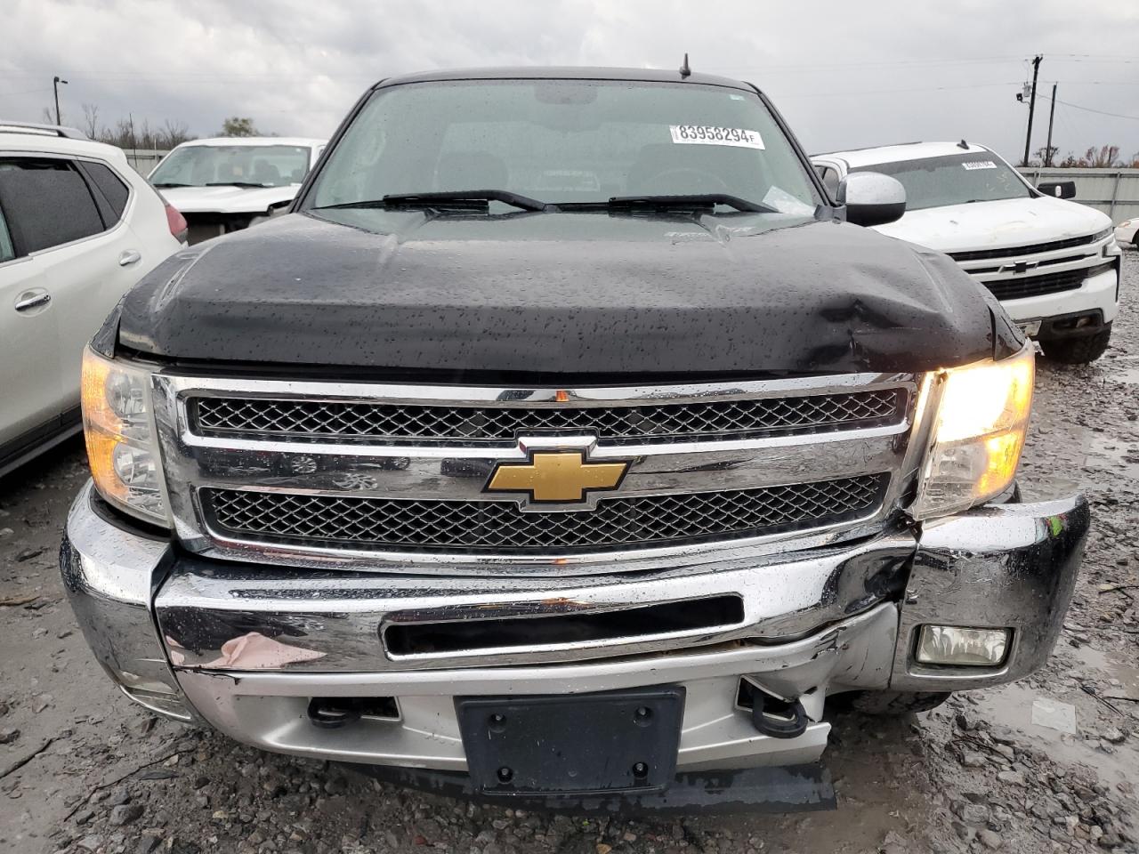 2012 Chevrolet Silverado - Image 5