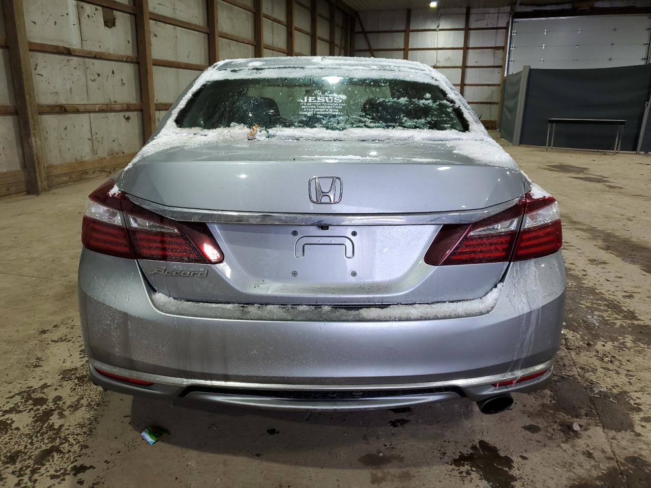 VIN 1HGCR2F77HA295608 2017 HONDA ACCORD no.6