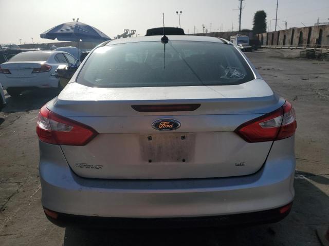  FORD FOCUS 2013 Srebrny