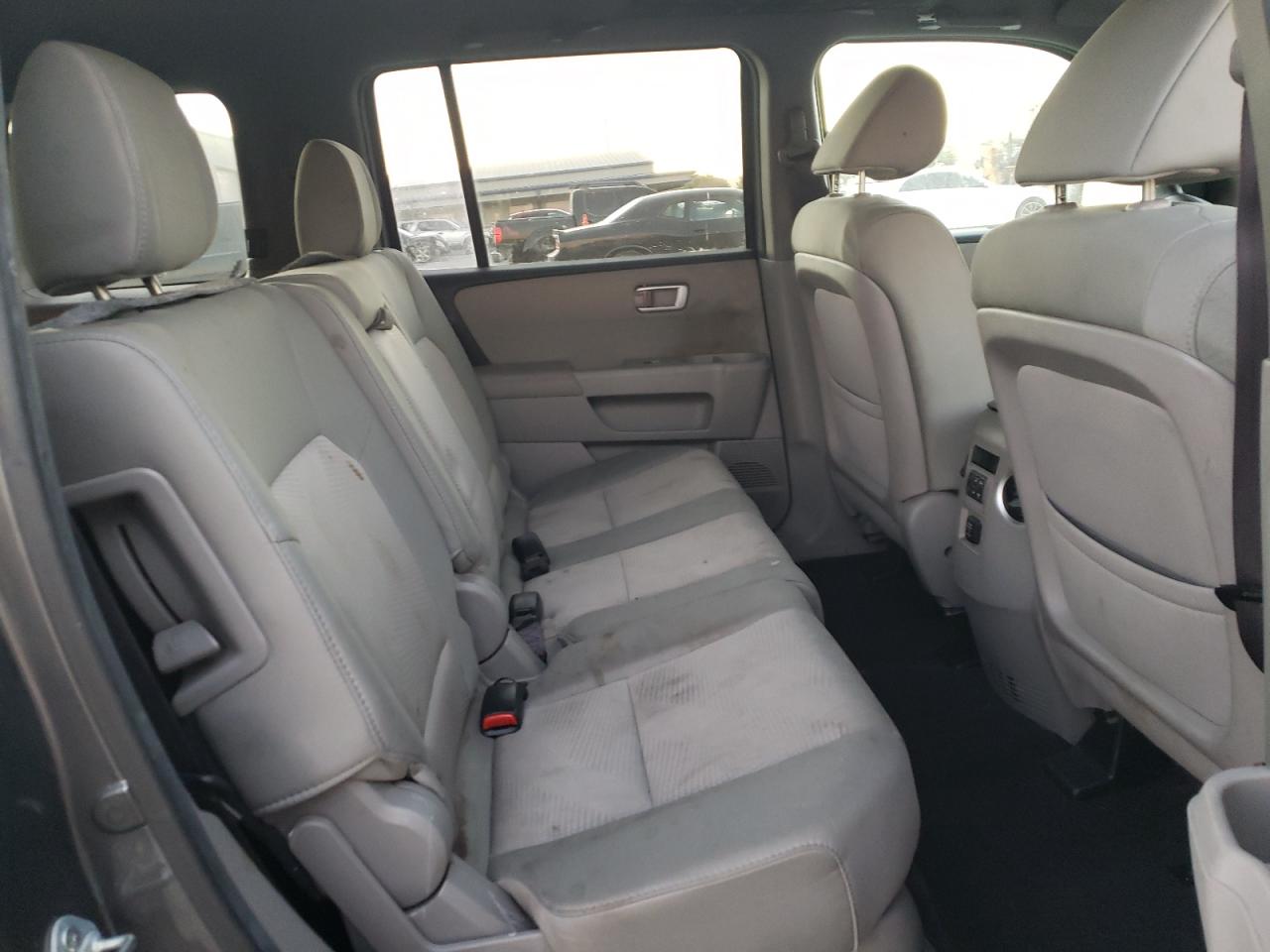 2012 Honda Pilot Lx VIN: 5FNYF3H24CB014272 Lot: 83238854