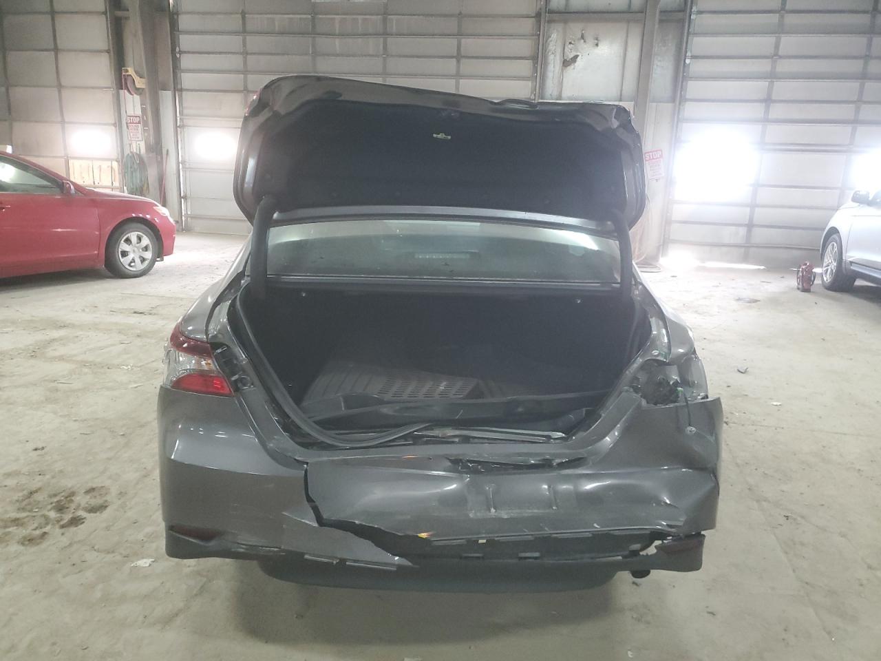2021 Toyota Camry - Image 6