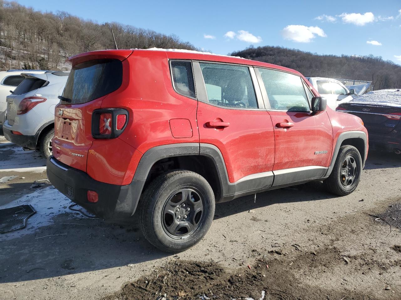 VIN ZACNJDA10NPN64621 2022 JEEP RENEGADE no.3