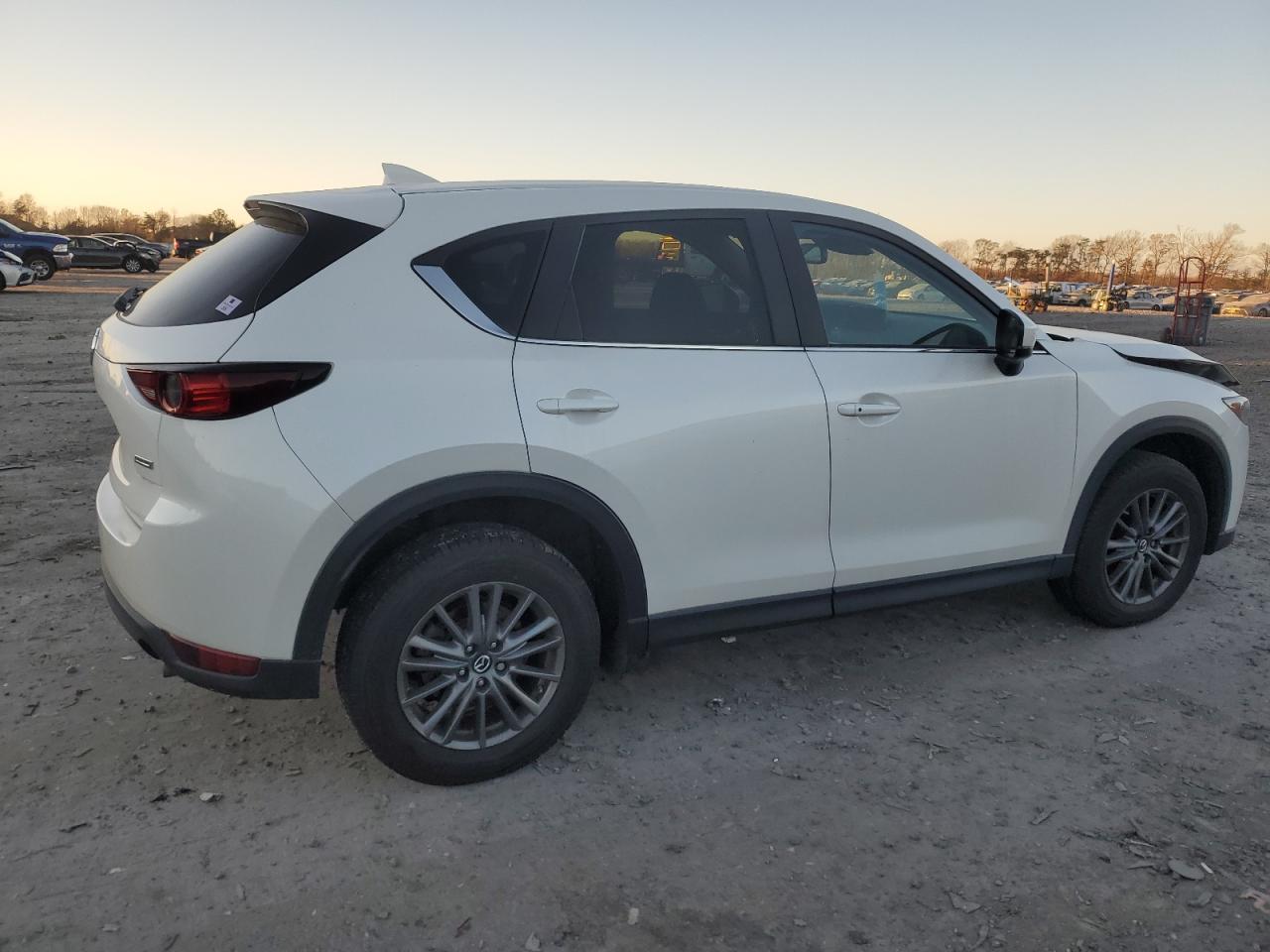 2019 Mazda CX-5 - Image 3