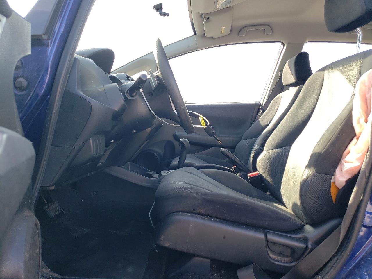 2009 Honda Fit - Image 7