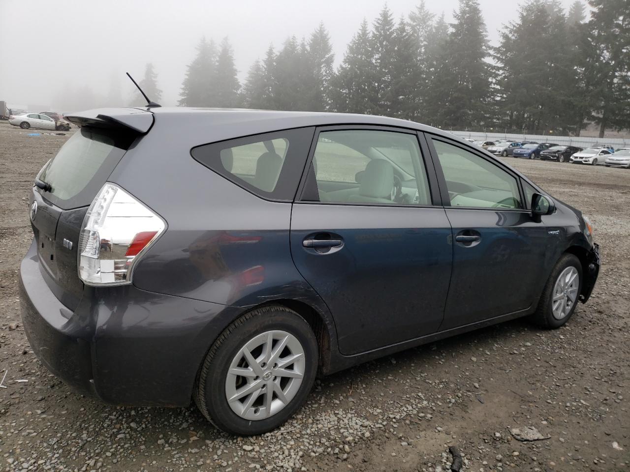 VIN JTDZN3EU5D3264051 2013 TOYOTA PRIUS no.3