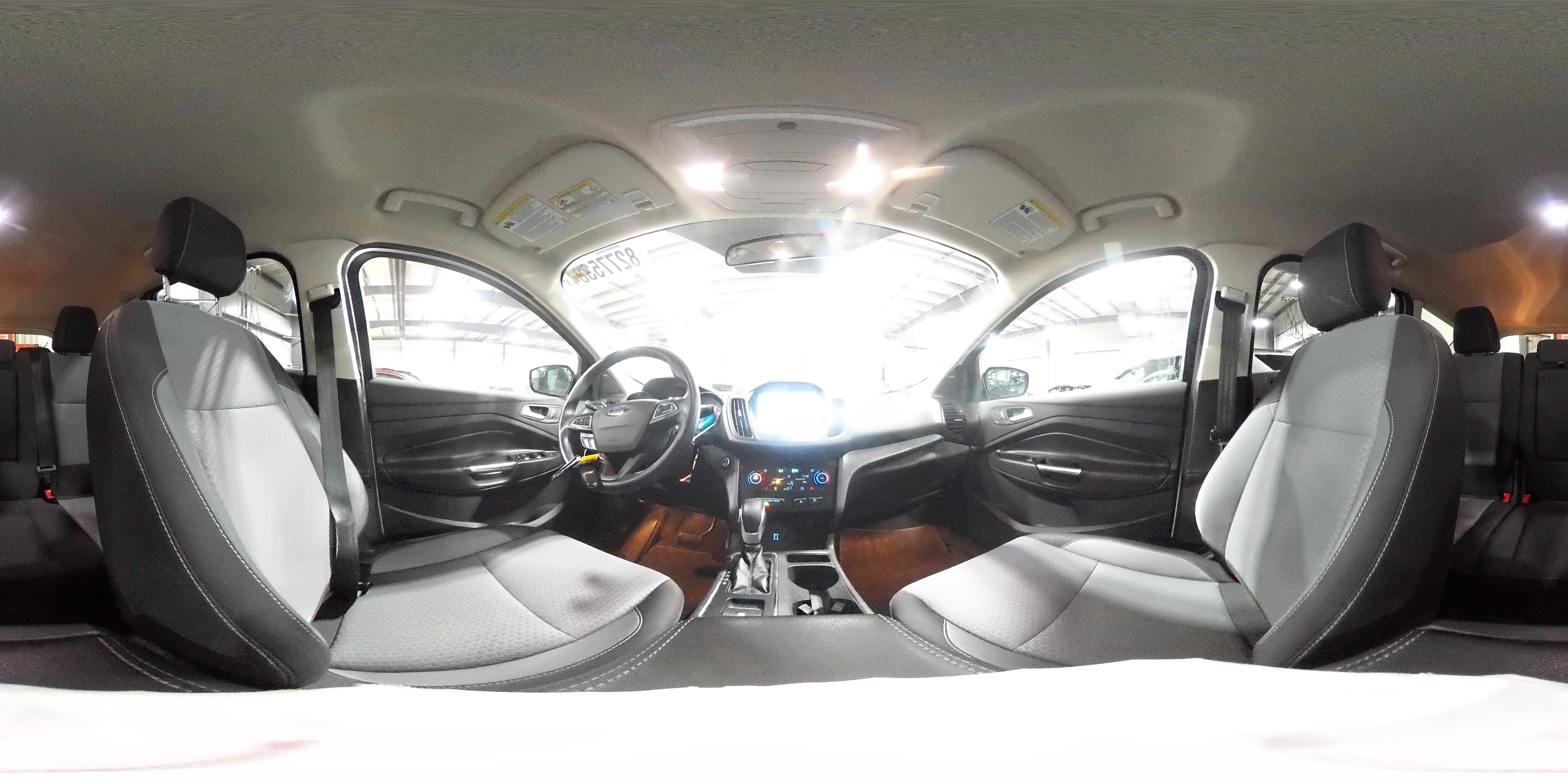 2019 Ford Escape - Image 14
