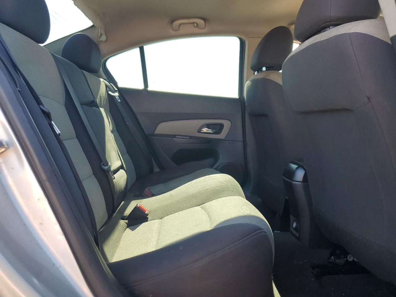 2013 Chevrolet Cruze - Image 10